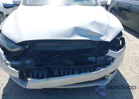 2018 Ford Fusion Hybrid Se из США, поврежденный, VIN 3FA6P0LU1JR137976